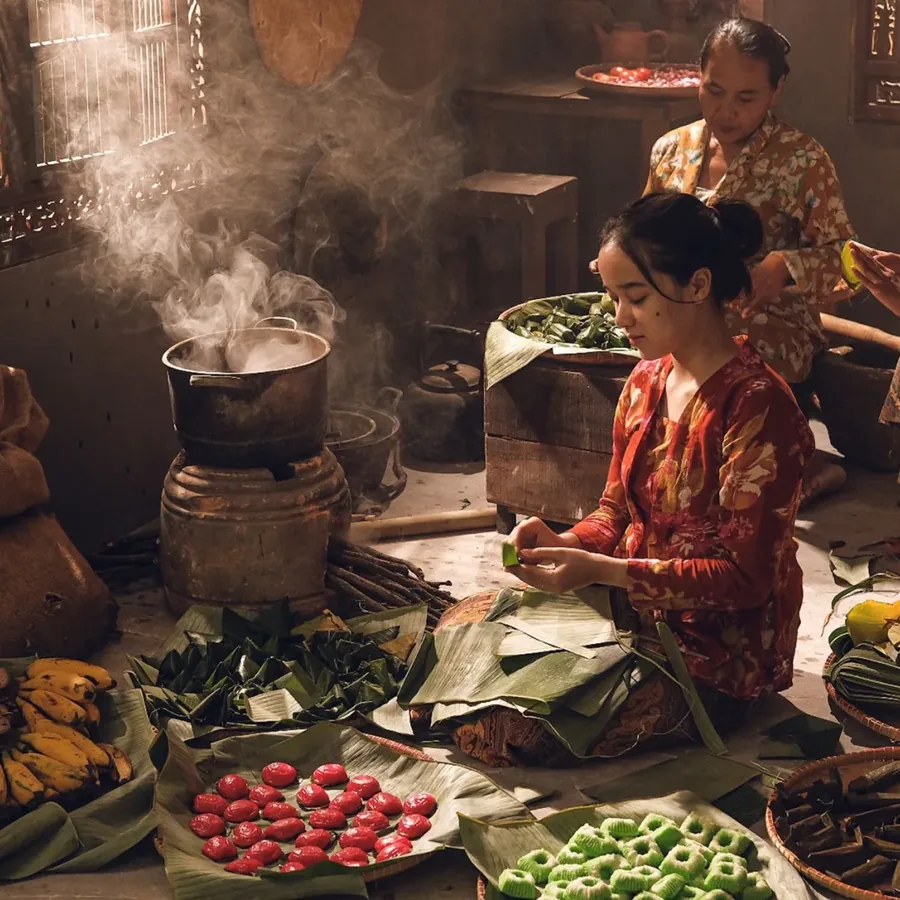 Phin cà phê đang nhỏ giọt